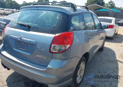 2005 Toyota Matrix Xr z USA, uszkodzony, nr VIN 2T1KR32E15C431825